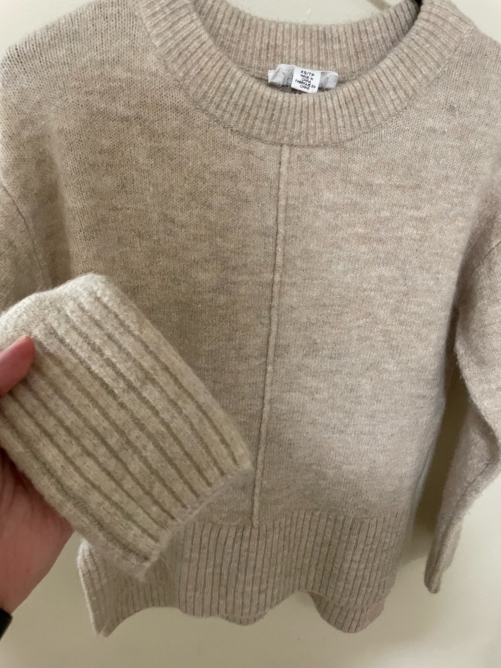 ✨Women’s For The Republic Sweater Size XS - Picture 3 of 7